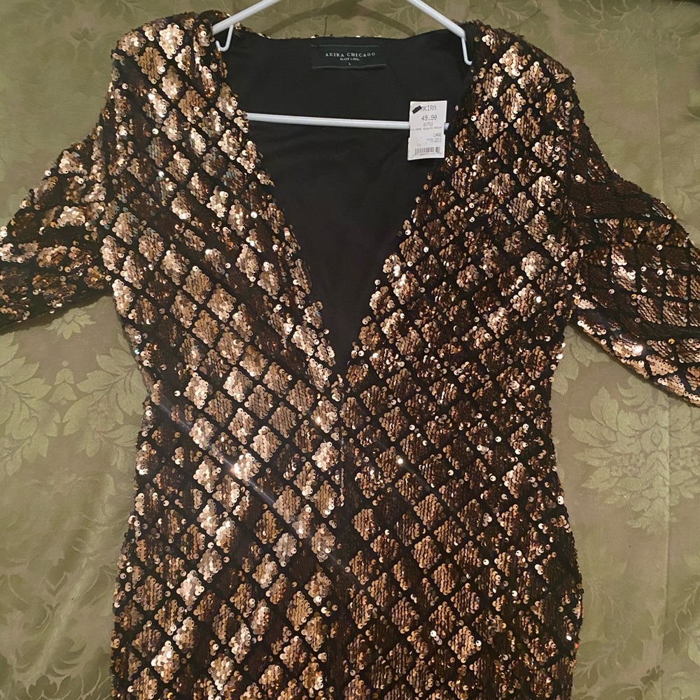 Sequin dress never worn